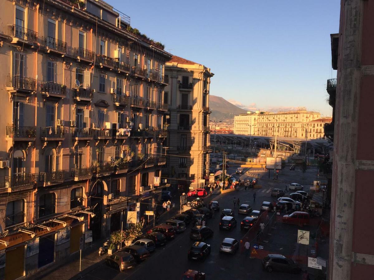 Garibaldi House Apartment Napoli Eksteriør bilde