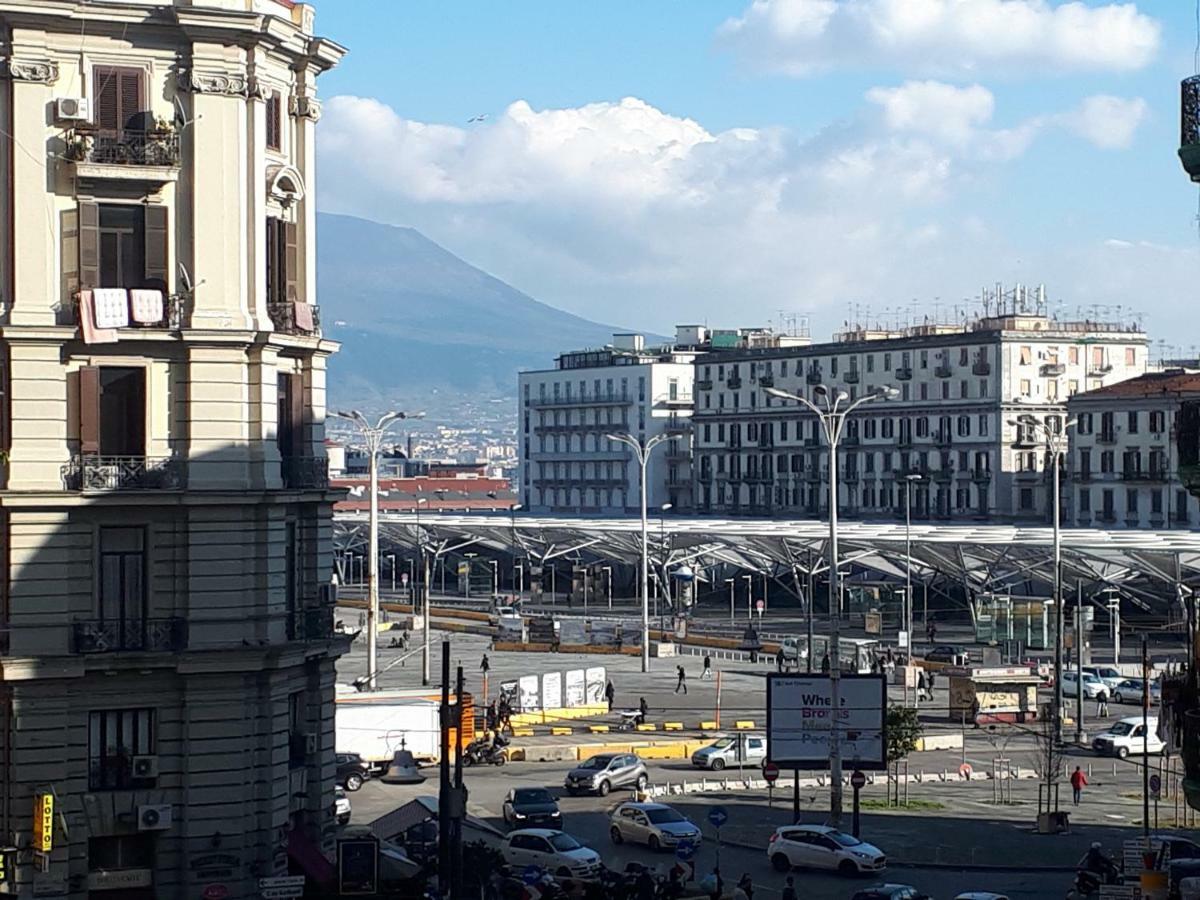 Garibaldi House Apartment Napoli Eksteriør bilde