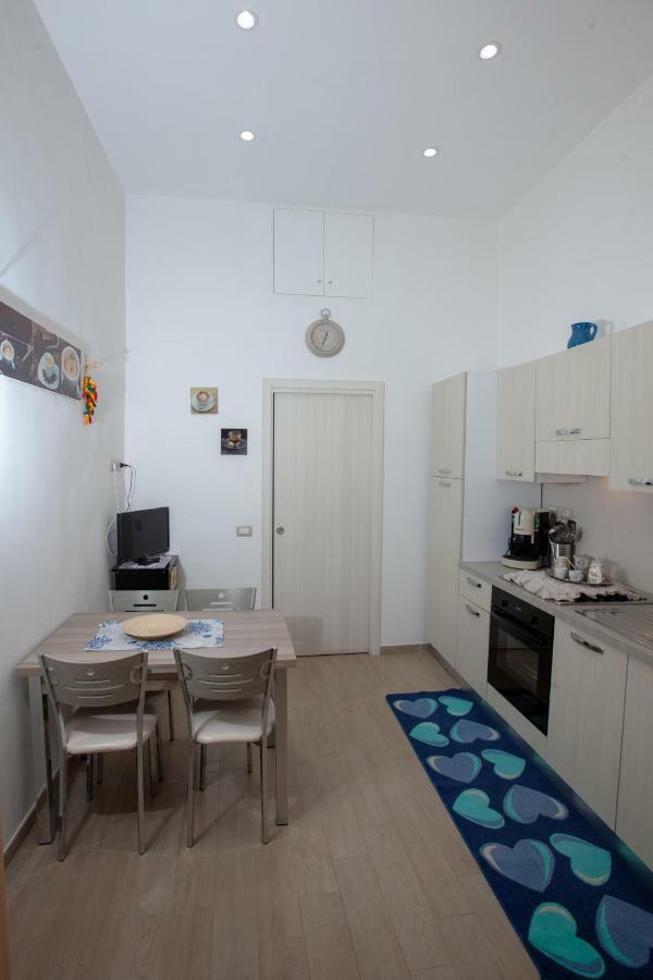 Garibaldi House Apartment Napoli Eksteriør bilde